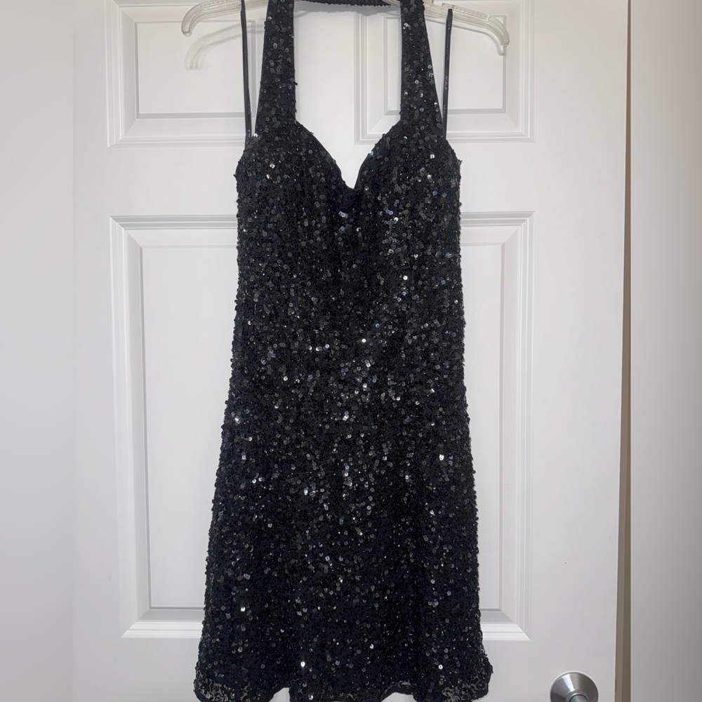Size 14 Scala Black Sequin Dress prom/formals